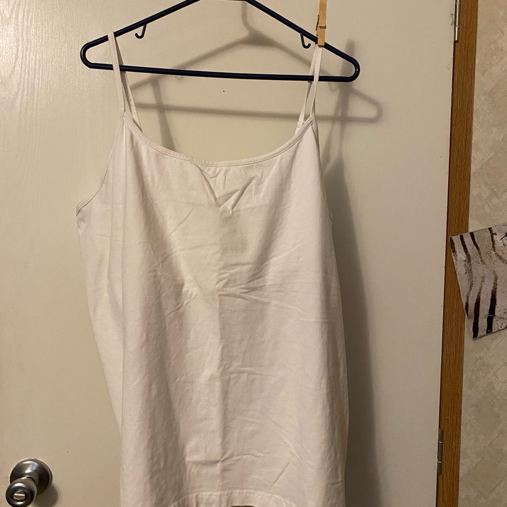 Roman’s WHITE TANK BRA CAMI size 3X. NWOT